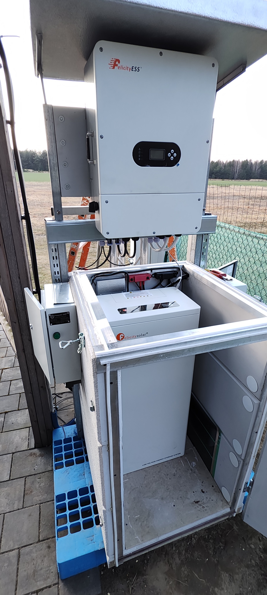 PassivX Unit 1 inverter detail